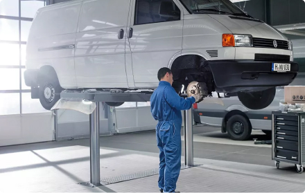 Volkswagen Commercial Servicing